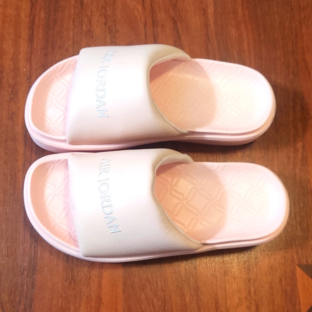 Air Jordan Sophia Slides Size 5